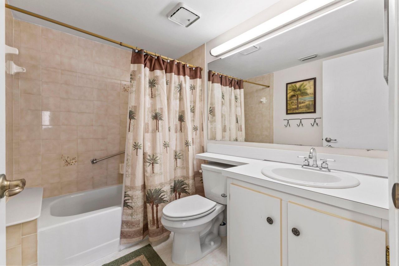2732 SW Matheson Avenue, Unit 112-b2, Palm City, FL 34990 Photo