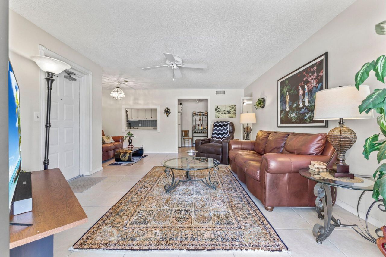 2732 SW Matheson Avenue, Unit 112-B2, Palm City, FL 34990 Photo