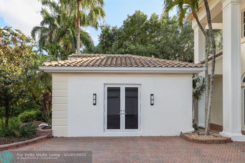 2753 W Stonebrook Cir, Davie, FL 33330 Photo