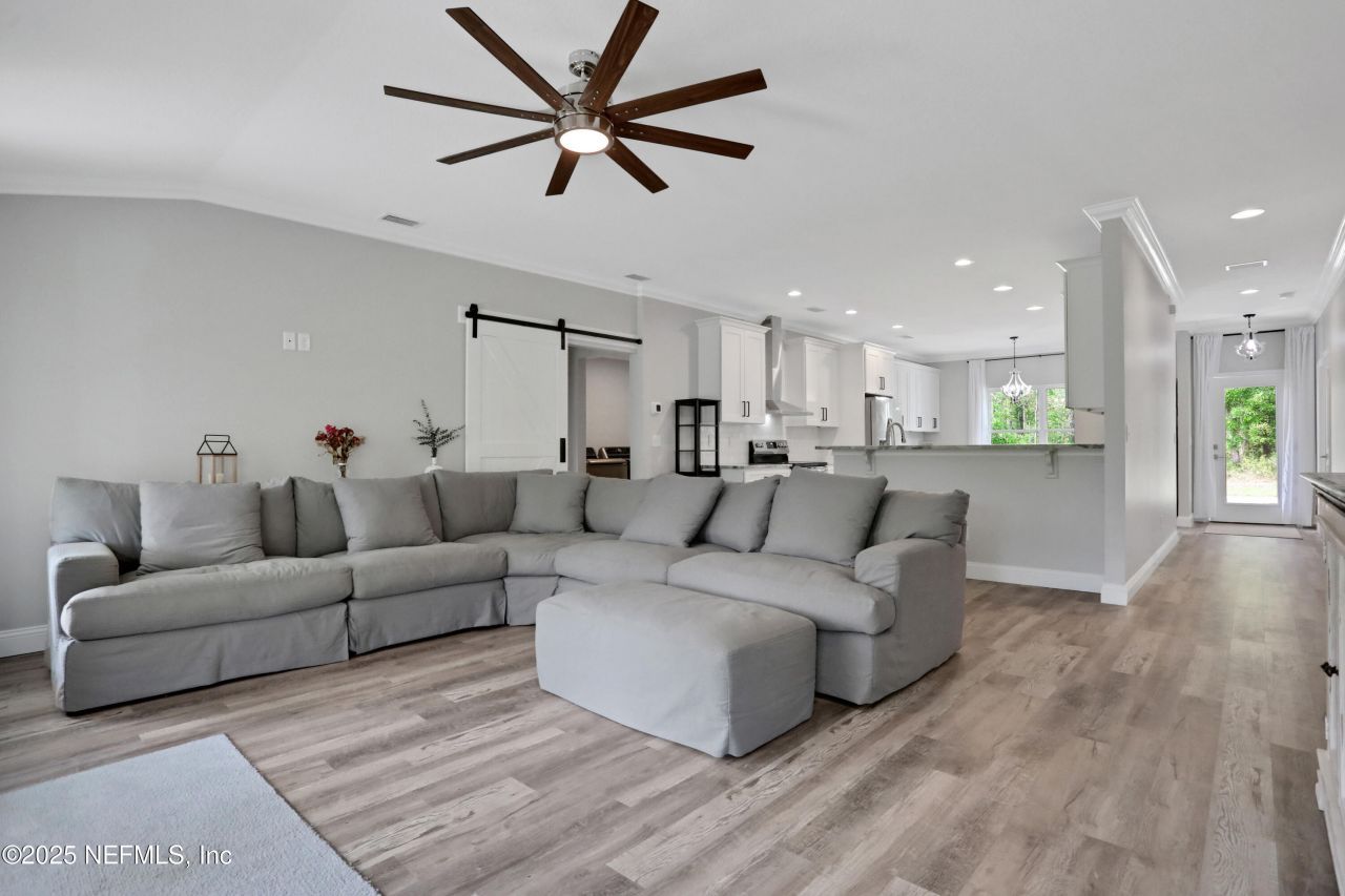 4467 Monroe Smith Road, Jacksonville, FL 32210 Photo