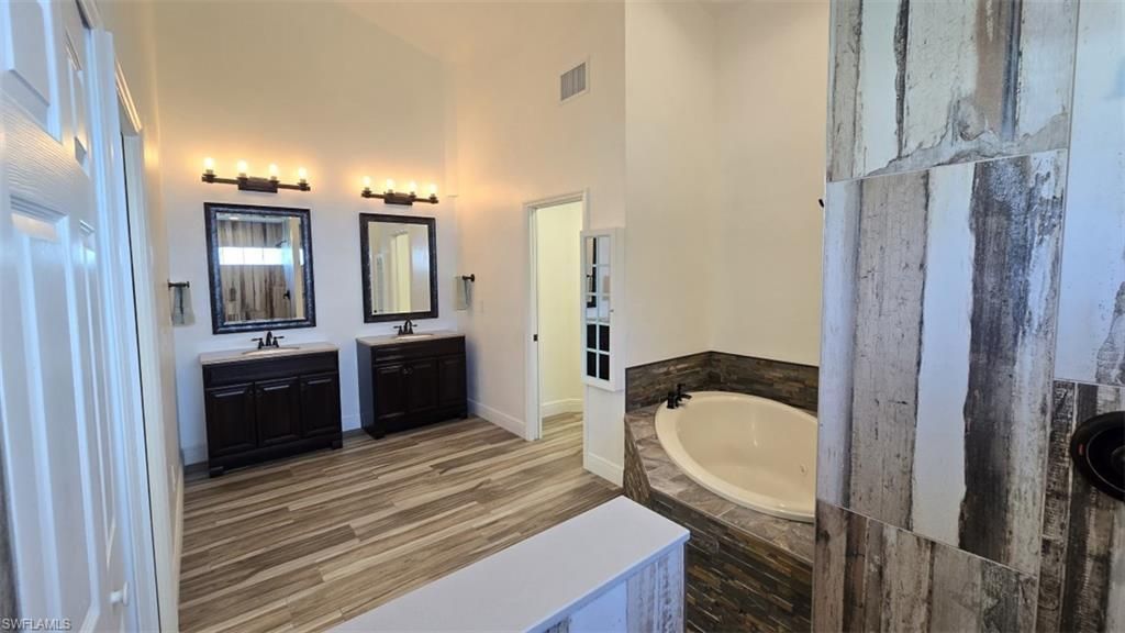 7311 Sean Ln, North Fort Myers, FL 33917 Photo