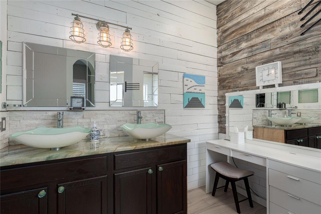 5209 Lansdowne Way, Palmetto, FL 34221 Photo