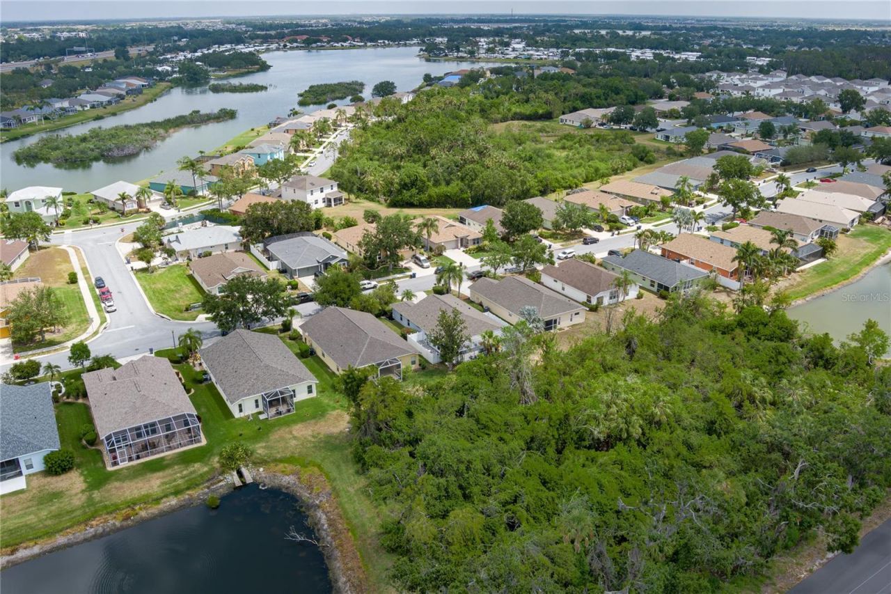 5209 Lansdowne Way, Palmetto, FL 34221 Photo