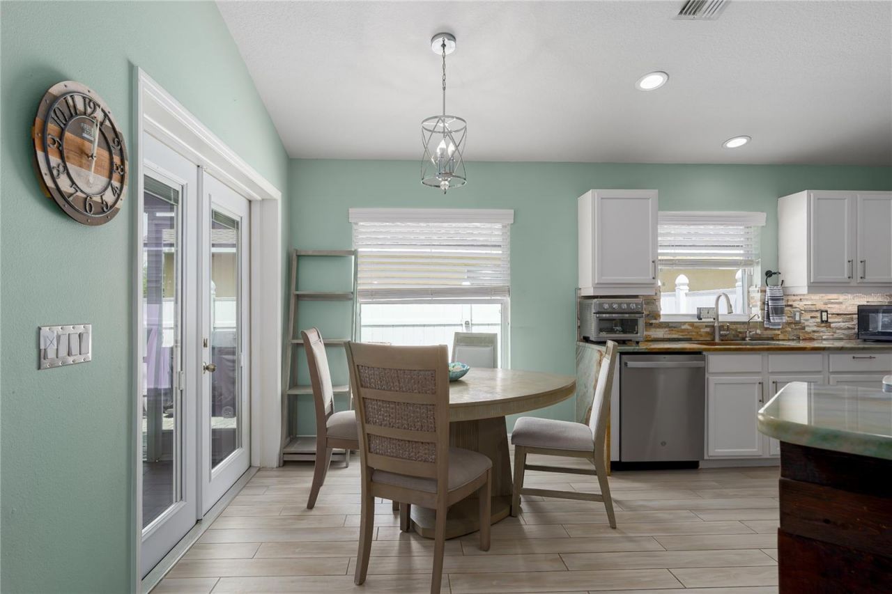 5209 Lansdowne Way, Palmetto, FL 34221 Photo