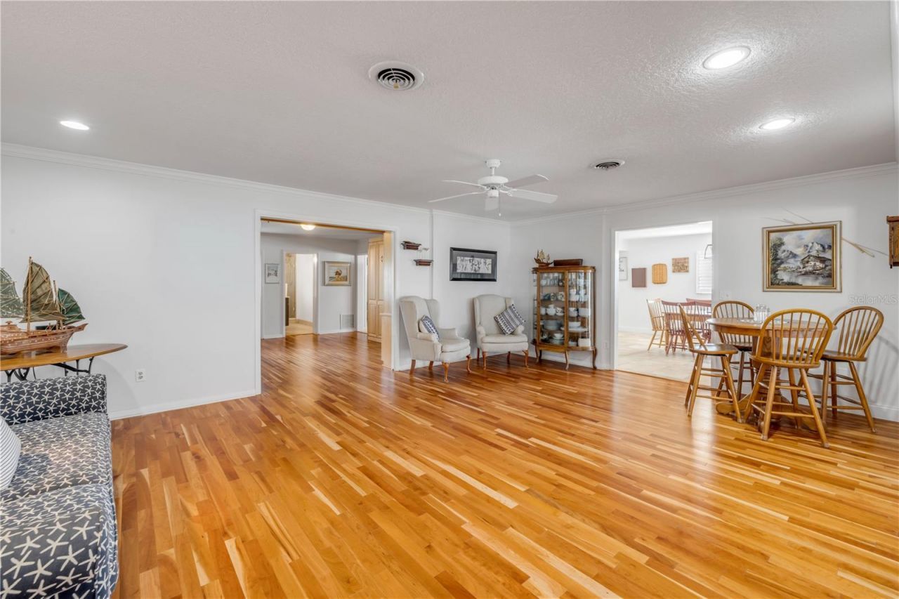 34 Richmond Drive, New Smyrna Beach, FL 32169 Photo