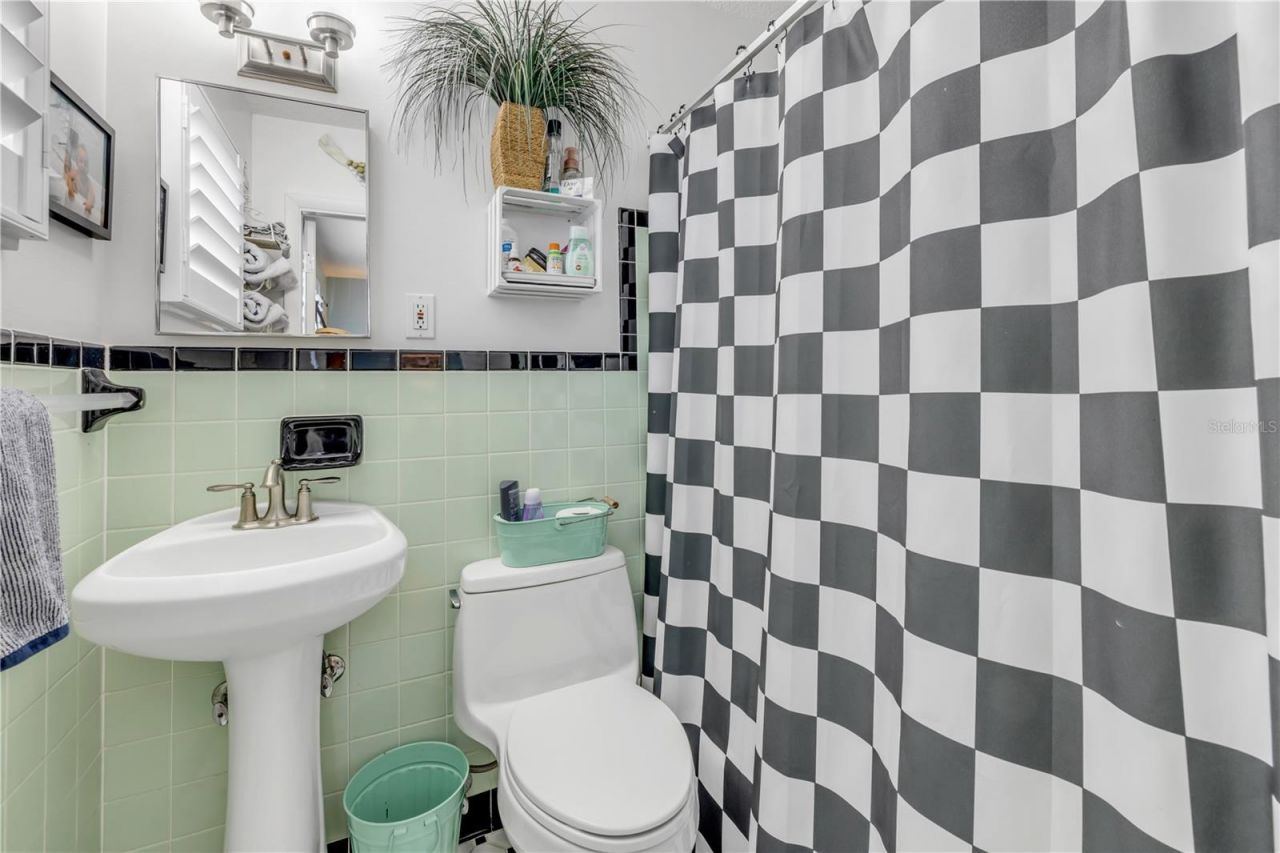 34 Richmond Drive, New Smyrna Beach, FL 32169 Photo