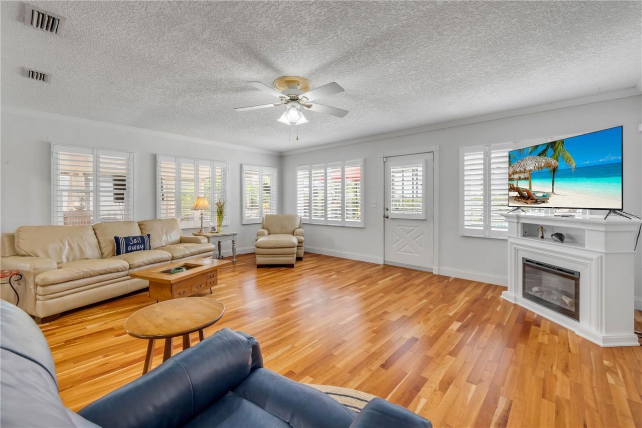 34 Richmond Drive, New Smyrna Beach, FL 32169 Photo