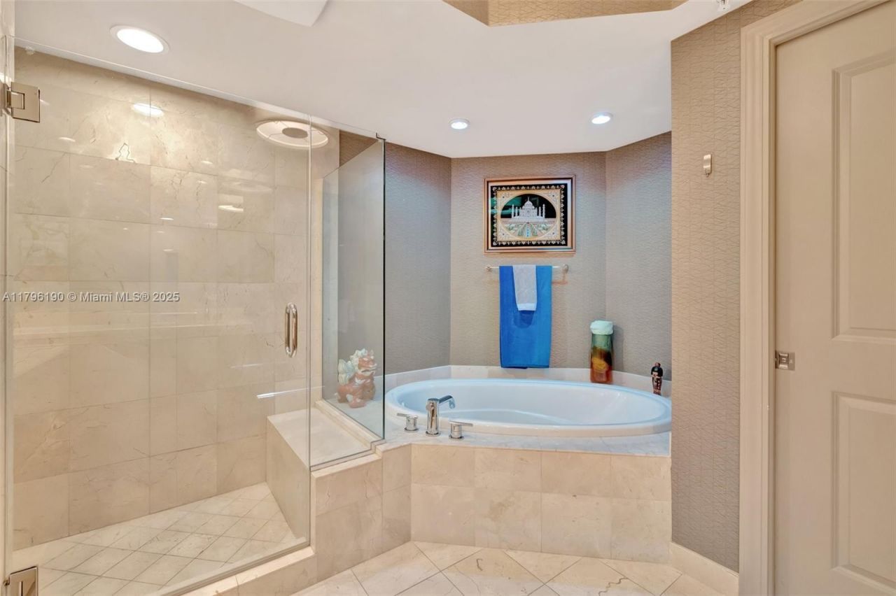 1 N Ocean Blvd, Unit 514, Pompano Beach, FL 33062 Photo