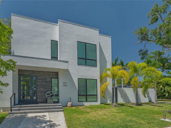 1755 7TH STREET, SARASOTA, FL 34236