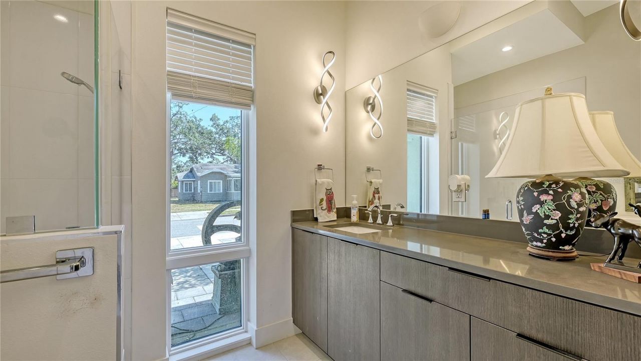 1755 7th Street, Sarasota, FL 34236 Photo