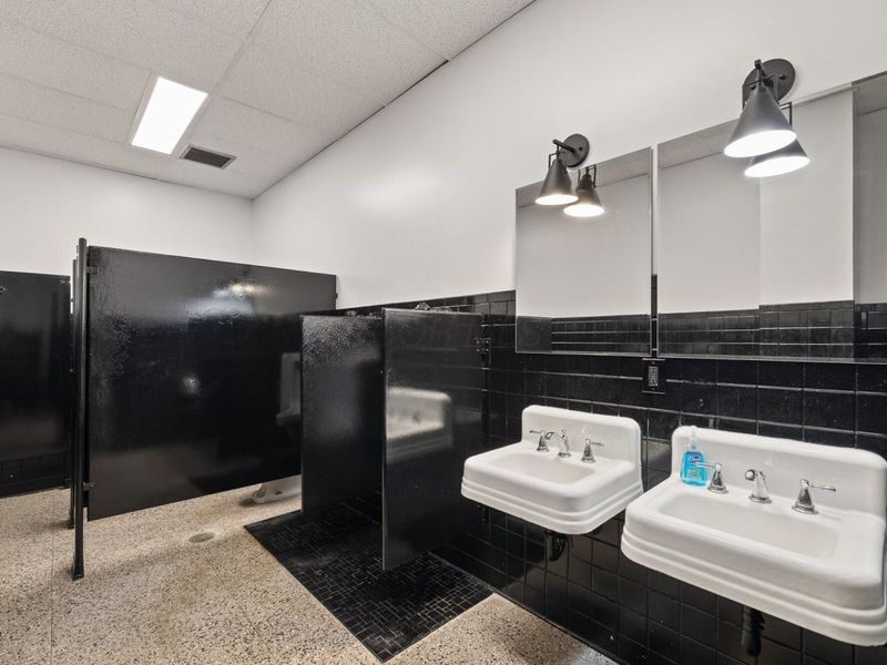 35 N Park Street, Mansfield, OH 44902 Photo 8