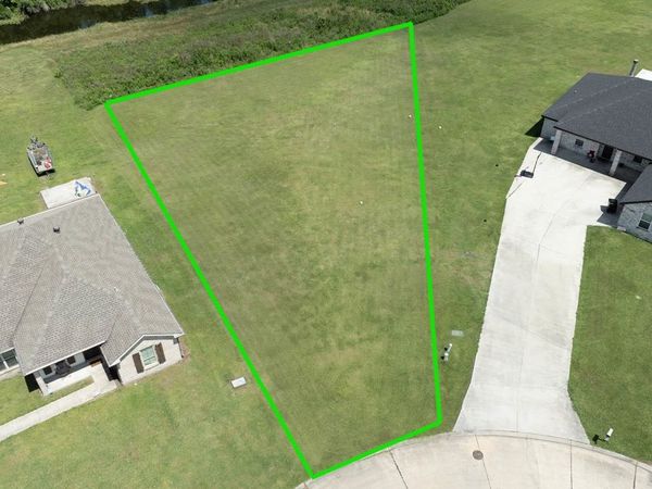 352 Galvez Lane, Houma, LA 70363