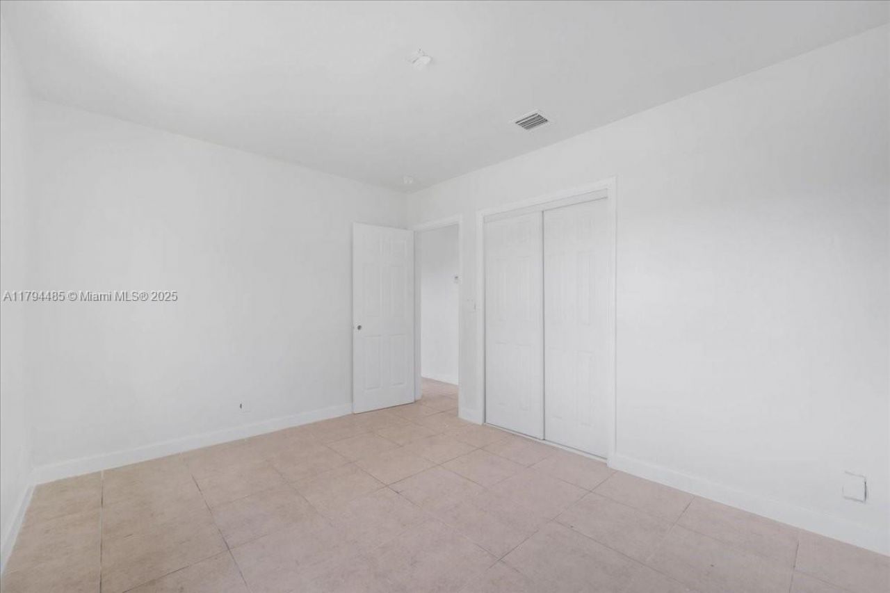 6209 Dawson St, Hollywood, FL 33023 Photo