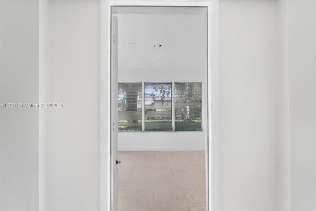 6209 Dawson St, Hollywood, FL 33023 Photo