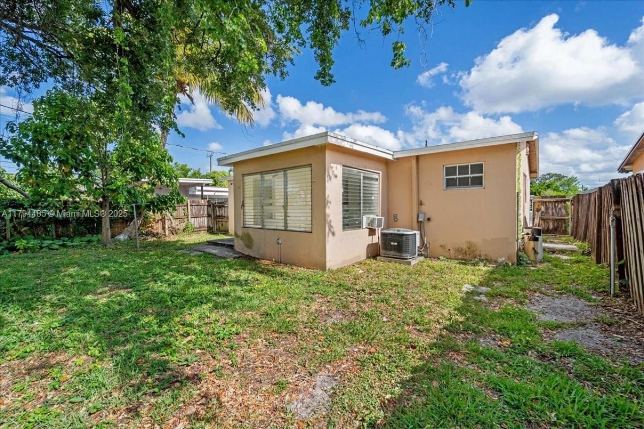 6209 Dawson St, Hollywood, FL 33023 Photo