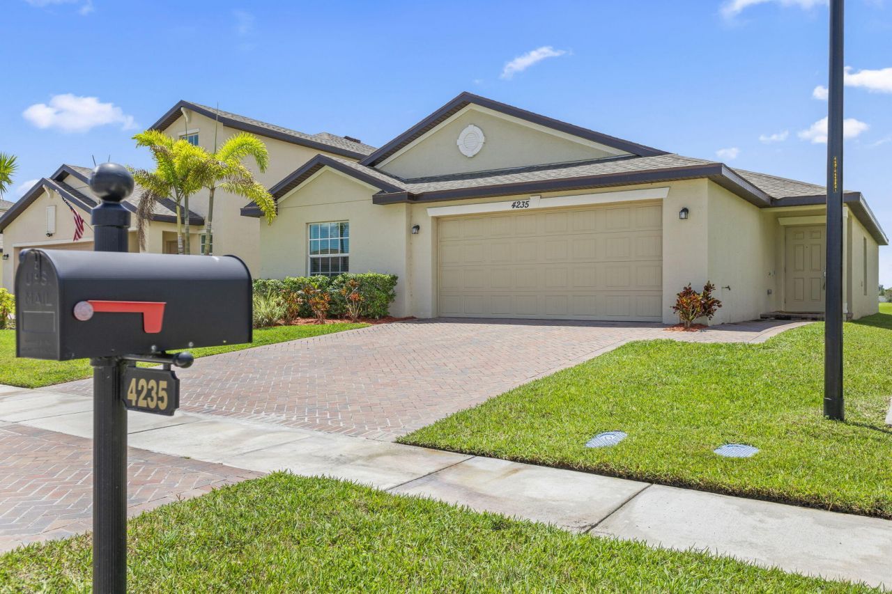 4235 Troon Place, Fort Pierce, FL 34947 Photo