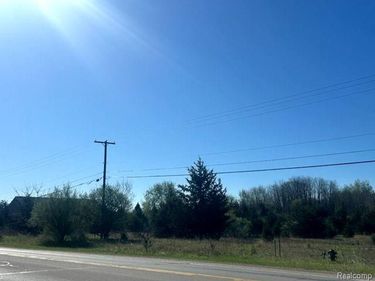 000 M-36 Road, Hamburg Twp, MI 48169