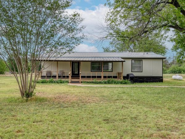 209 Fallwell ST, Liberty Hill, TX 78642