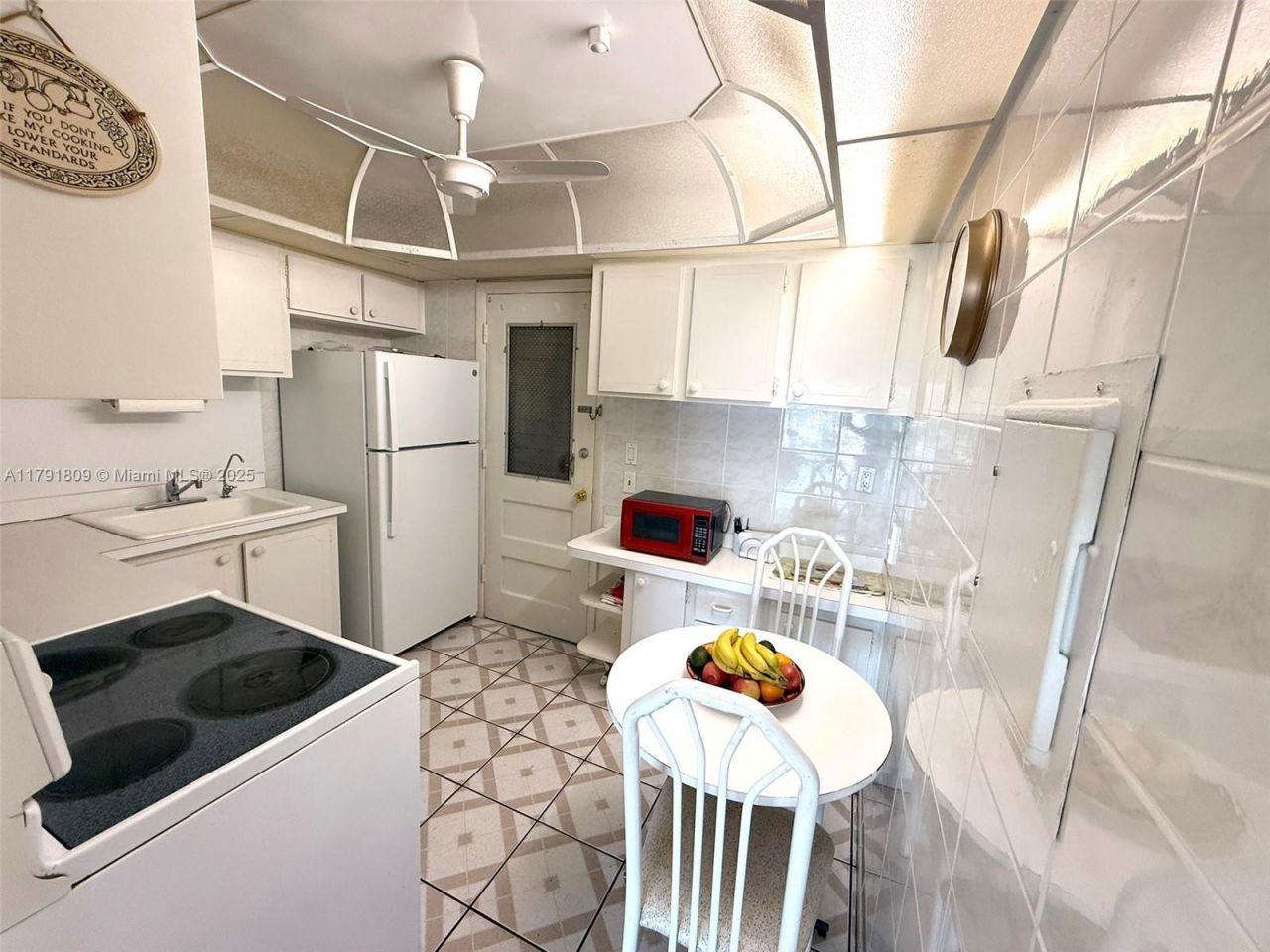 1355 NE 167th St, Unit 302, Miami, FL 33162 Photo