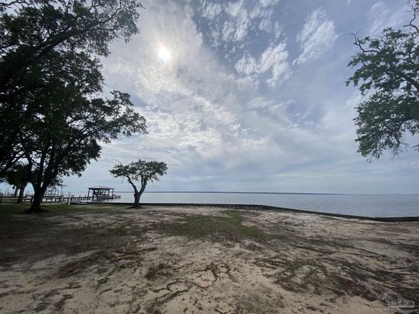 Mike Gibson Ln, Milton, FL 32583