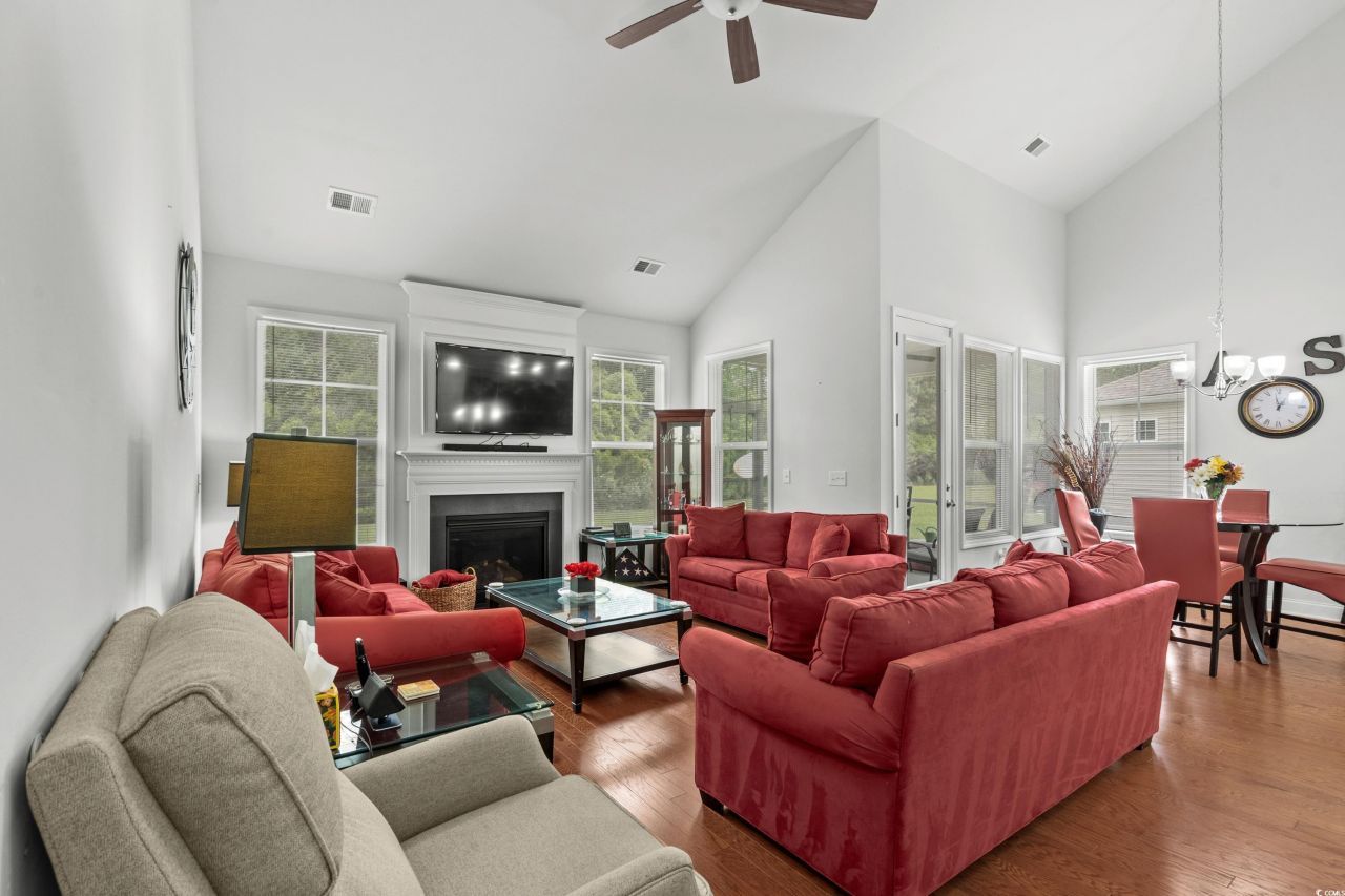 4246 Livorn Loop Photo 10