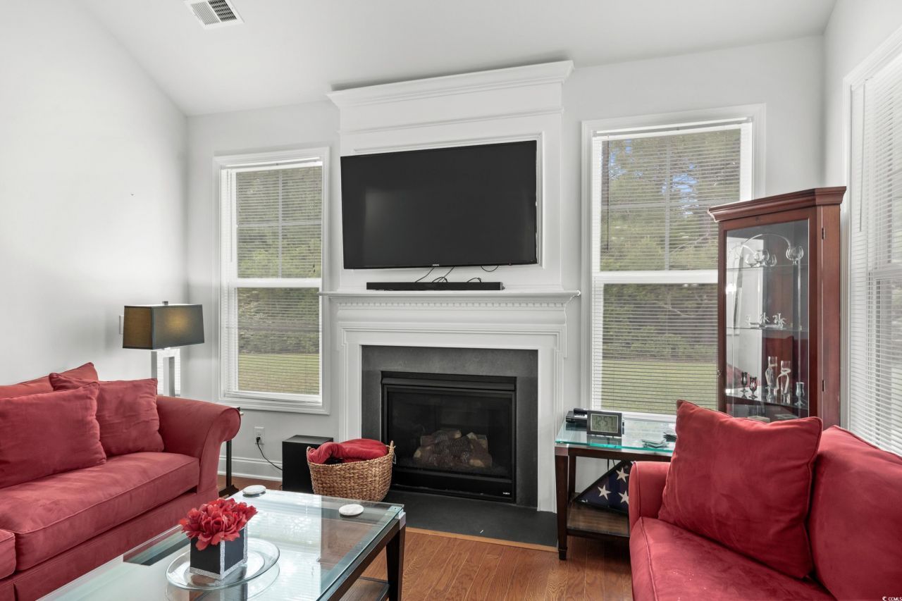 4246 Livorn Loop Photo 11