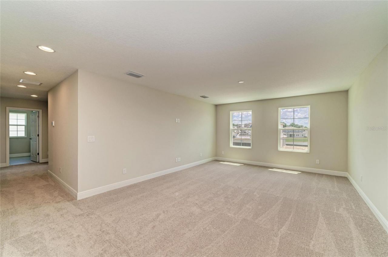 9699 Surrey Rose Drive, San Antonio, FL 33576 Photo