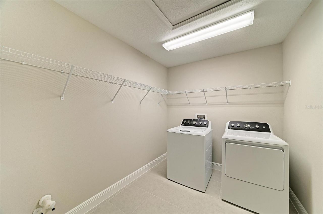9699 Surrey Rose Drive, San Antonio, FL 33576 Photo