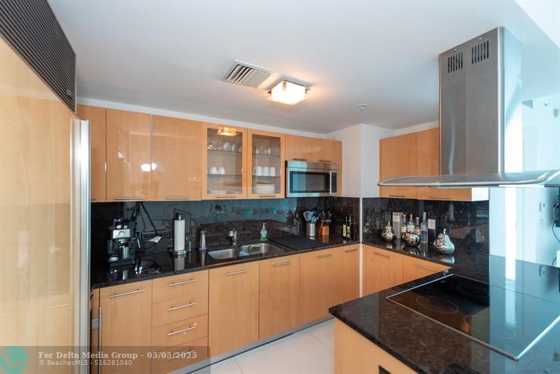 6899 Collins Avenue, Unit 908, Miami Beach, FL 33141 Photo