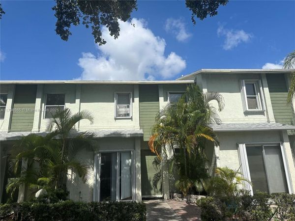 878 Crystal Lake Dr, Deerfield Beach, FL 33064