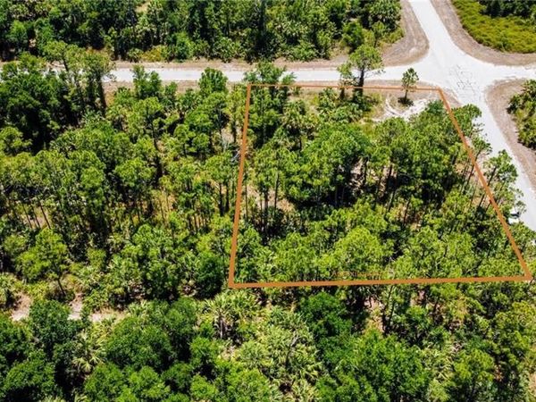 HAMPSHIRE CIR, NORTH PORT, FL 34236