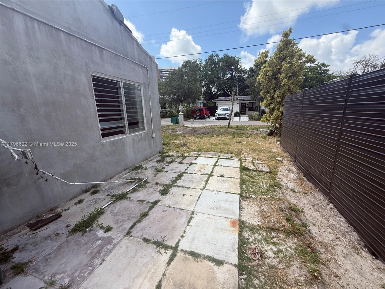 751 NE 70th St, Miami, FL 33138 Photo