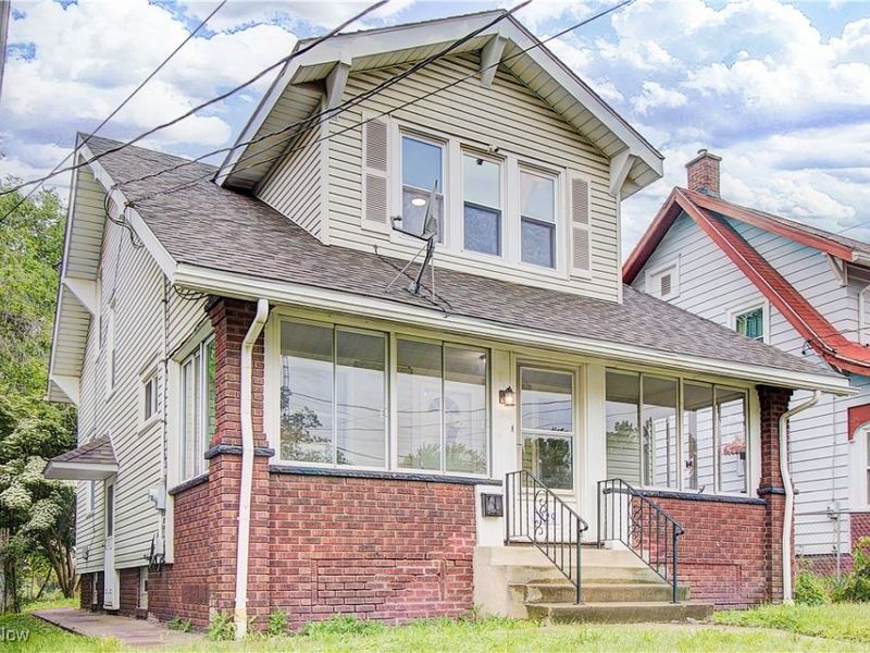 929 Wertz Avenue SW, Canton, OH 44714 Photo 2