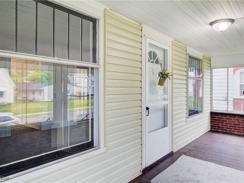 929 Wertz Avenue SW, Canton, OH 44714 Photo 4