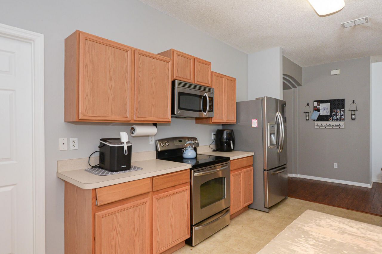 4582 SW Floral Street, Port Saint Lucie, FL 34953 Photo