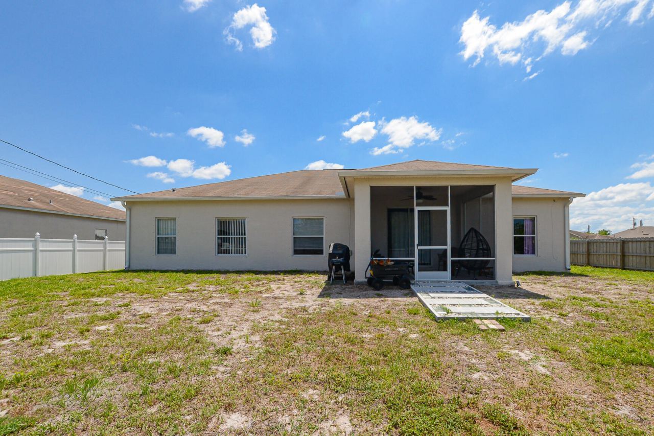 4582 SW Floral Street, Port Saint Lucie, FL 34953 Photo
