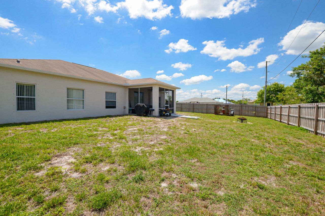 4582 SW Floral Street, Port Saint Lucie, FL 34953 Photo