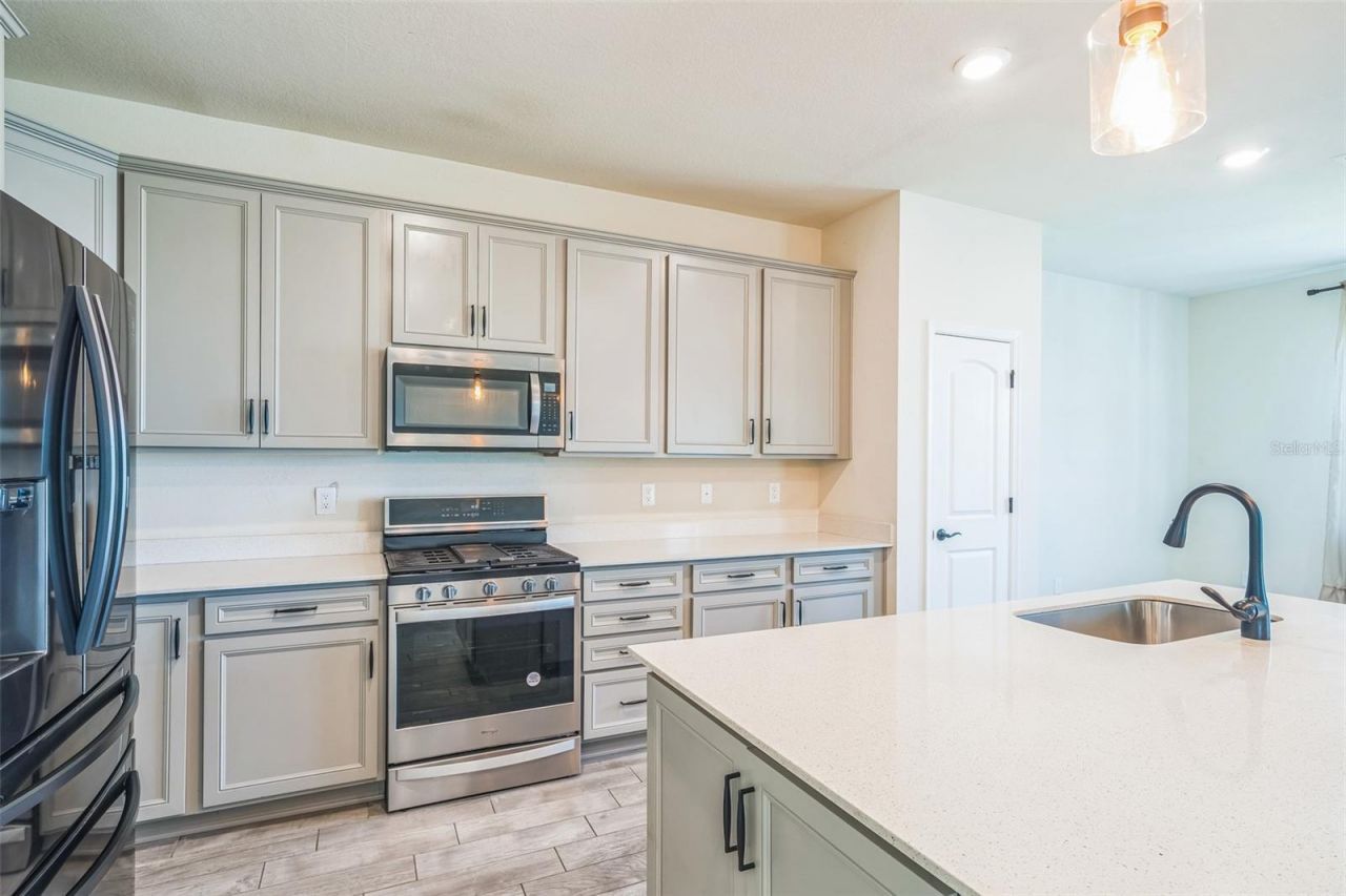 10484 SW Captiva Drive, Port Saint Lucie, FL 34987 Photo