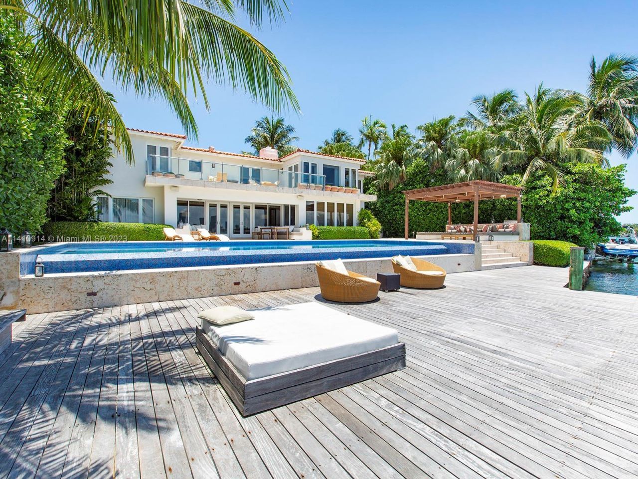 820 W Dilido Dr, Miami Beach, FL 33139 Photo