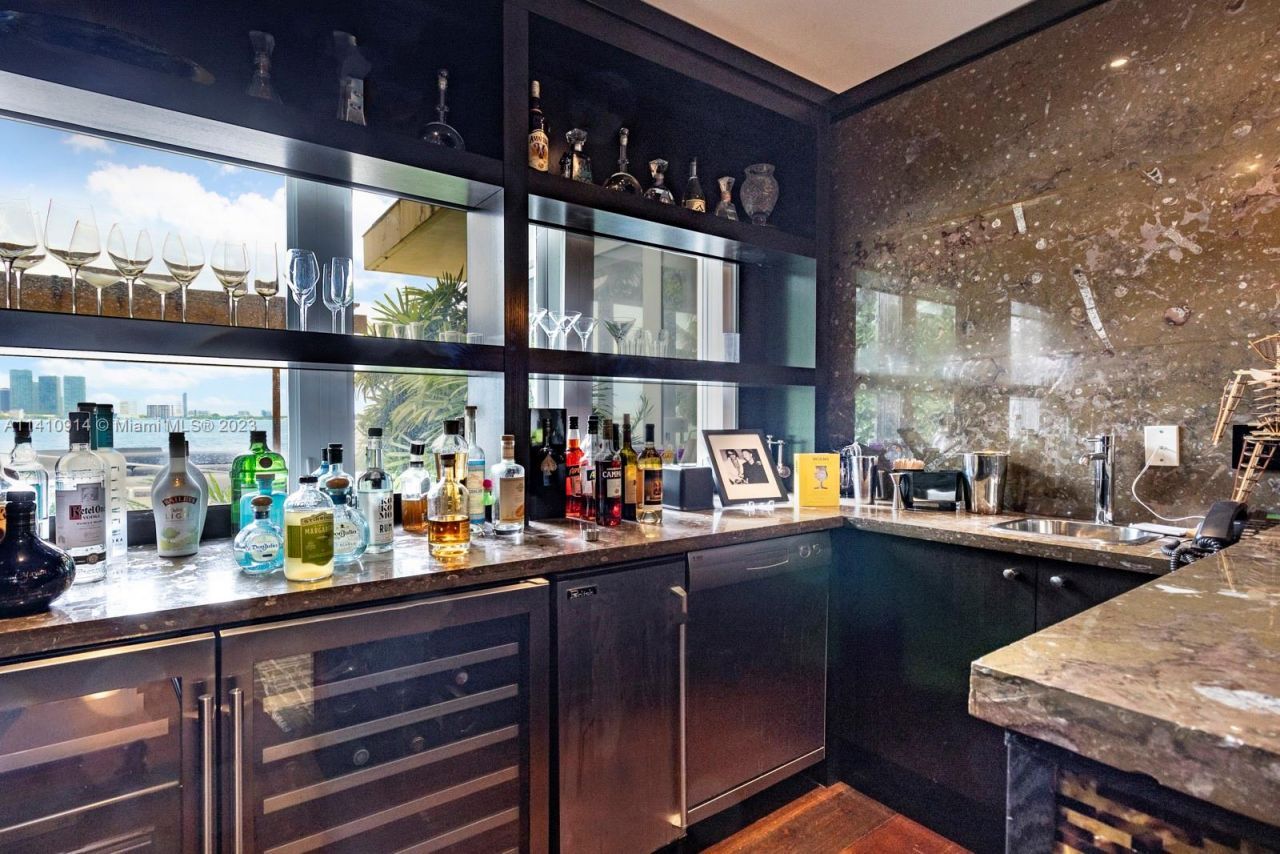 820 W Dilido Dr, Miami Beach, FL 33139 Photo