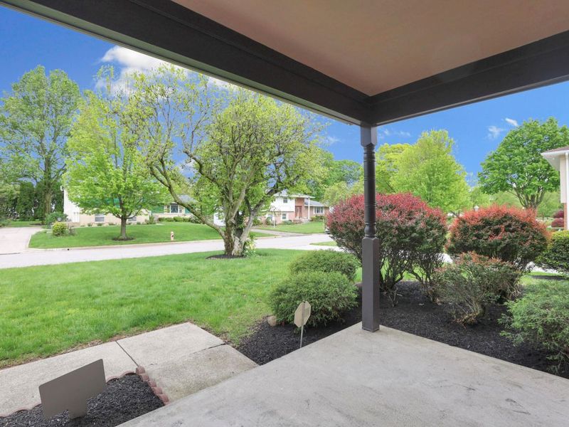 2639 Halleck Drive, Columbus, OH 43209 Photo 4