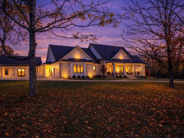 2836 Buford Ln, Spring Hill, TN 37174