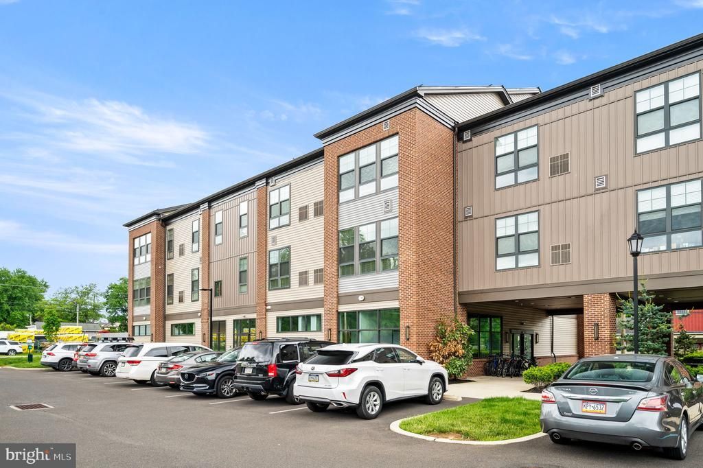409 E Butler Avenue, Unit SUITE 4, Doylestown, PA 18901 Main Photo