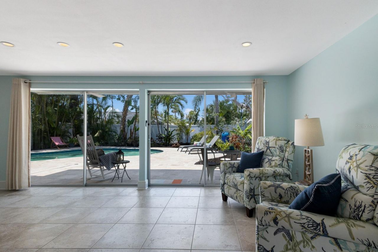 506 69th Street, Holmes Beach, FL 34217 Photo