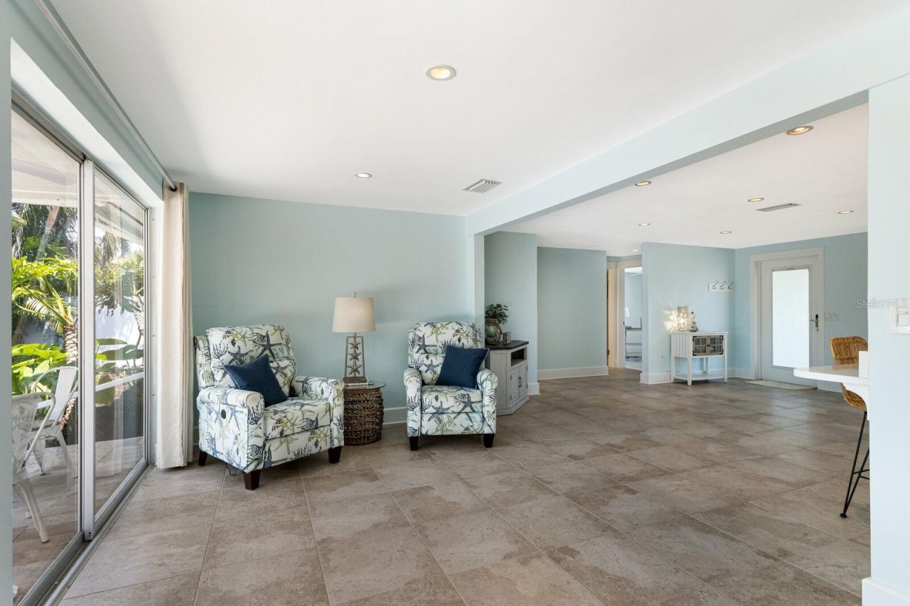 506 69th Street, Holmes Beach, FL 34217 Photo