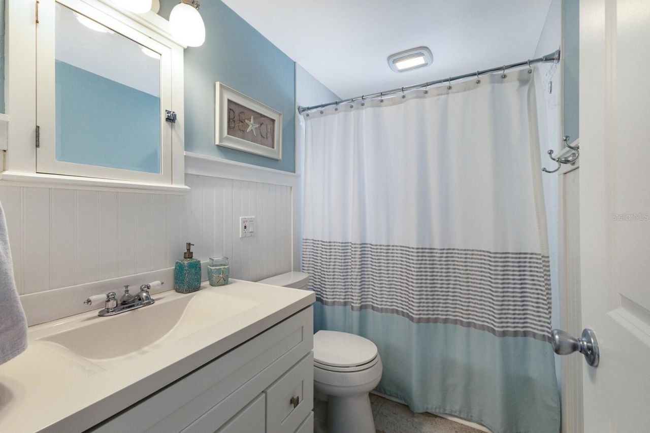 506 69th Street, Holmes Beach, FL 34217 Photo