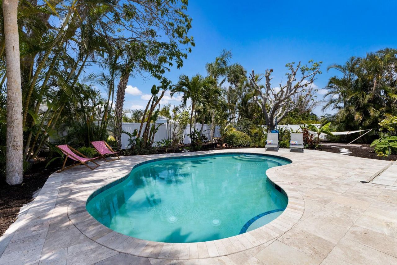 506 69th Street, Holmes Beach, FL 34217 Photo