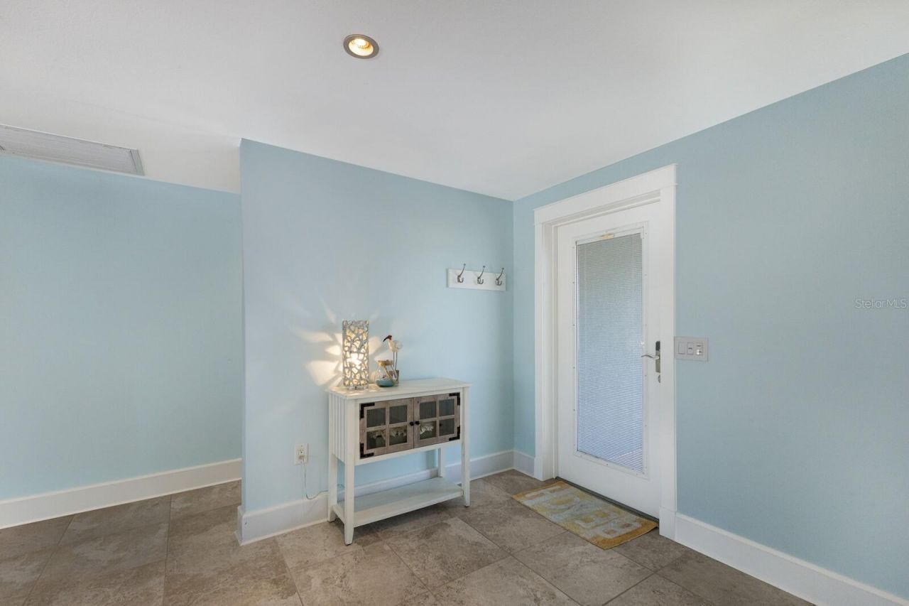 506 69th Street, Holmes Beach, FL 34217 Photo