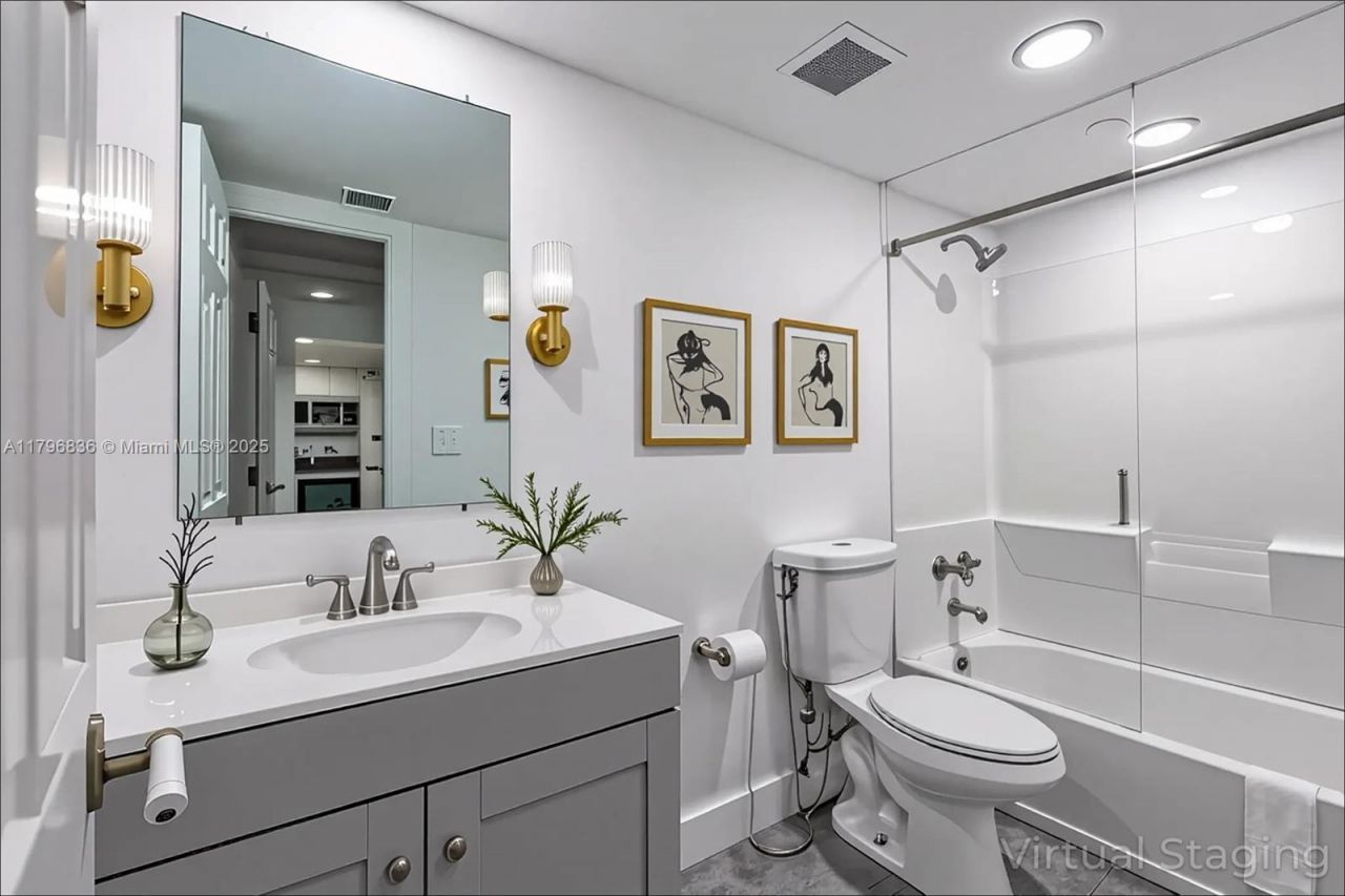 2860 Somerset Dr, Unit 101K, Lauderdale Lakes, FL 33311 Photo