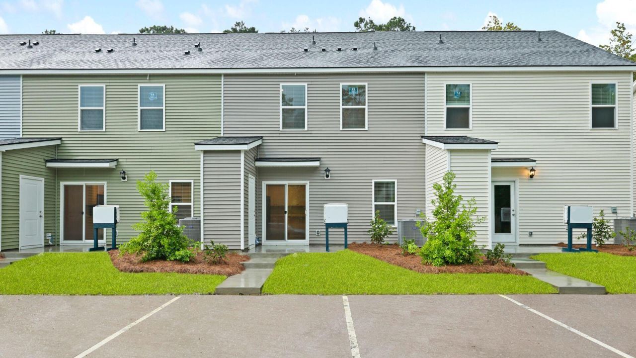 553 Gahagan Road Photo 33